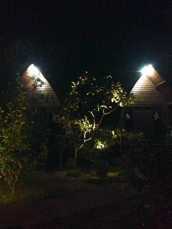 Gili Garden Bungalow Гілі-Мено Екстер'єр фото