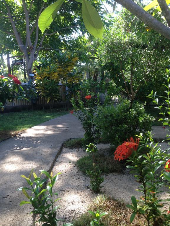Gili Garden Bungalow Гілі-Мено Екстер'єр фото